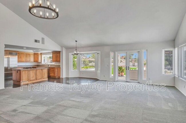 Building Photo - 12865 Palisades Ct