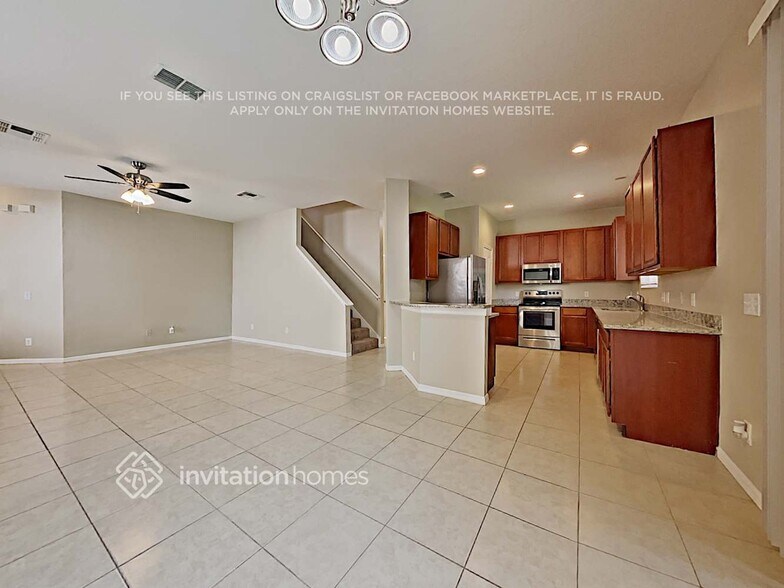 Building Photo - 26903 Stillbrook Dr