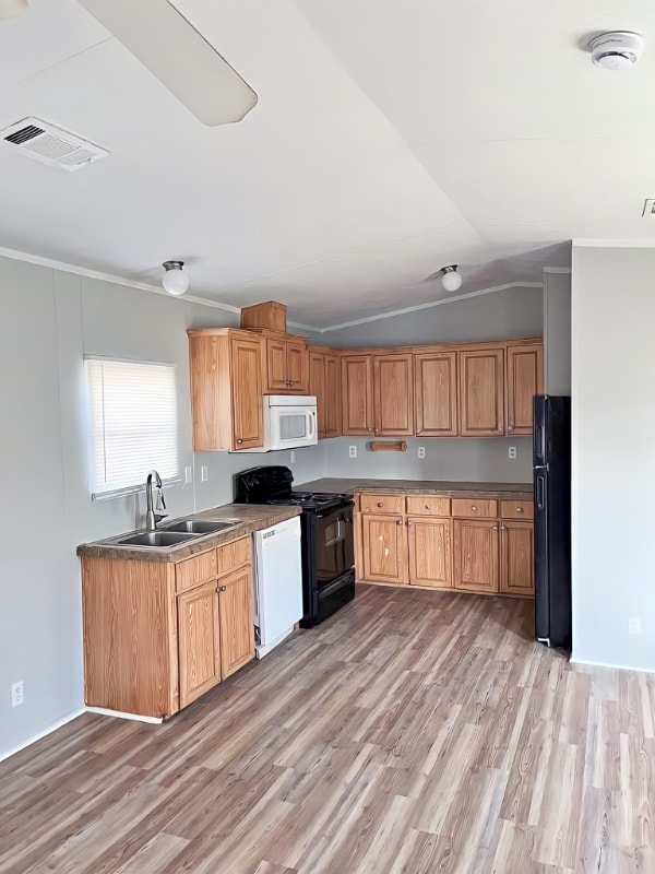 Building Photo - 110 N Michigan St