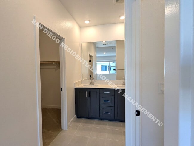 Building Photo - 12254 Riley Ln
