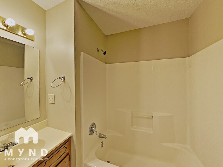 Building Photo - 202 Jubilee Dr