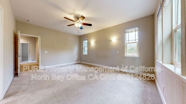 Building Photo - 14600 Jomark Ln