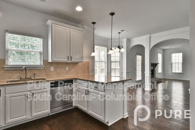 Building Photo - 522 Moulton Way