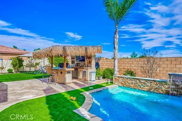 Building Photo - 6850 Lucite Dr