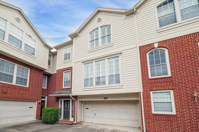 Primary Photo - 1213 Oneil St