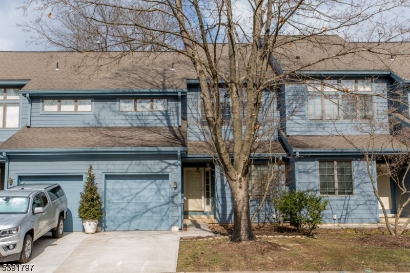 Primary Photo - 9 Sturbridge Ct