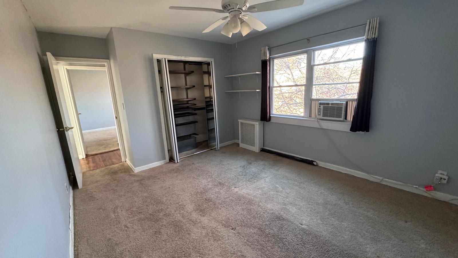 Building Photo - 330 S Broadway