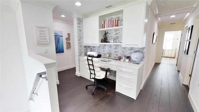 Building Photo - 6160 Hamlin Reserve Blvd