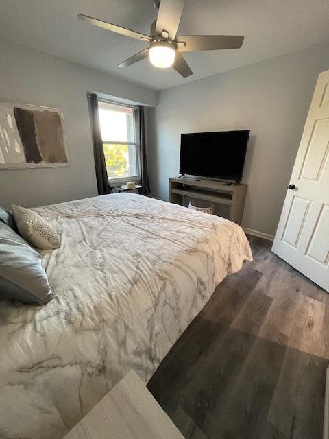 Building Photo - 3602 Fairway Dr N