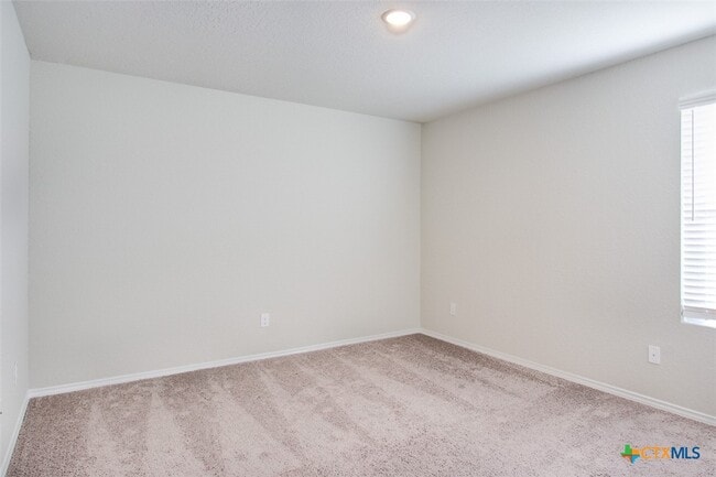 Building Photo - 1915 Chiffchaff