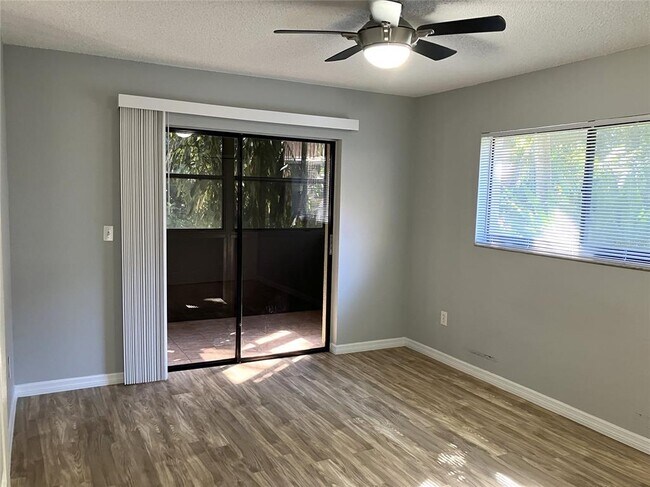 Building Photo - 11703 Raintree Village Blvd