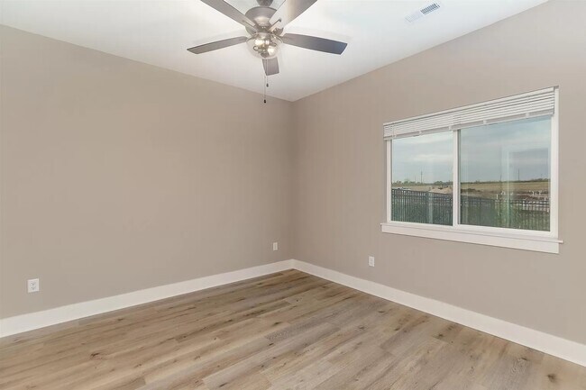 Building Photo - 1643 S Limuel Cir