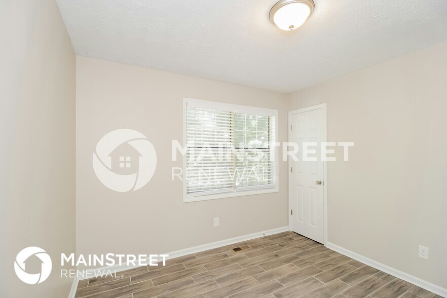 Building Photo - 2685 Springside Ct