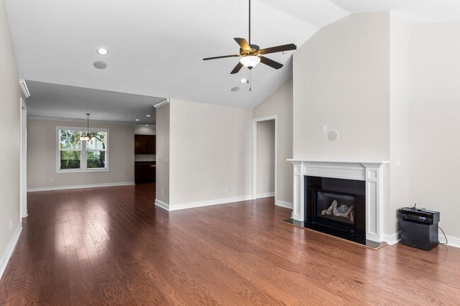 Building Photo - 202 Seagrass Wy