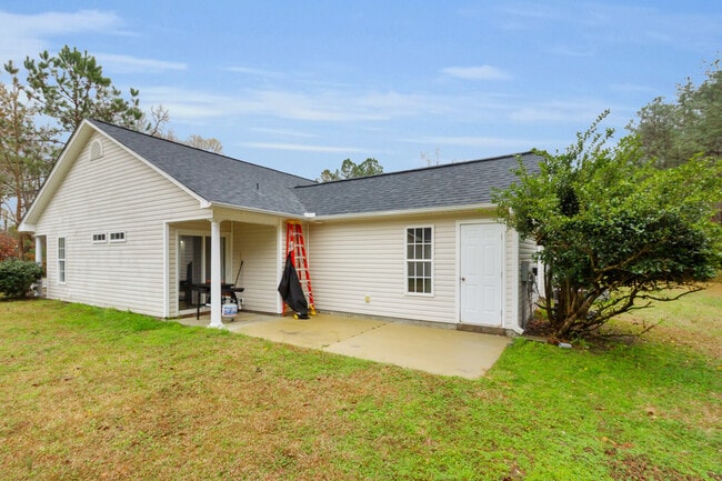 Building Photo - 3825 Elizabeth Ave