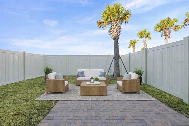 Building Photo - 8025 Gulfstream Ct