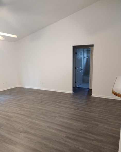 Building Photo - 2333 Tigress Ln