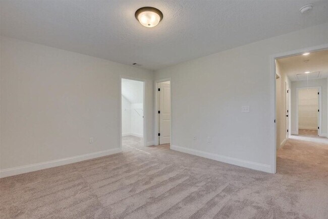 Building Photo - 1011 Spotswood Cir