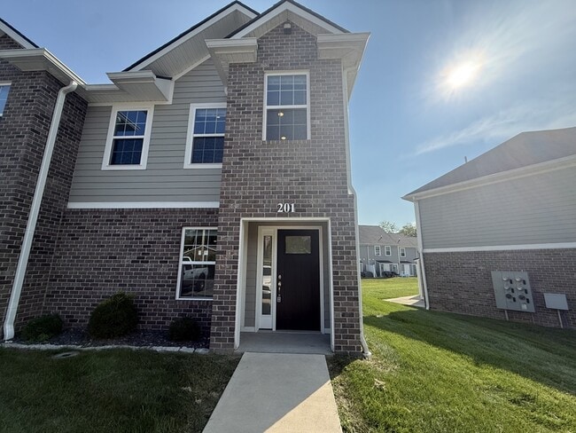 Primary Photo - 106 Terrace Drive