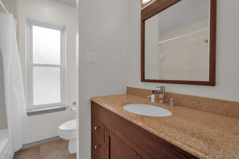 Building Photo - 2038 Sancerre Ln