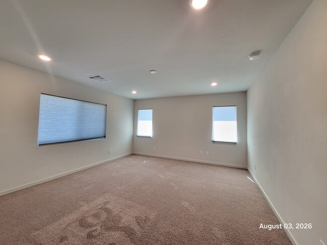 Building Photo - 9645 Jade Rise Ave