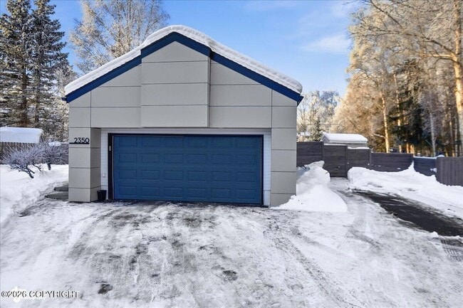 Building Photo - 2350 Cleo Ave