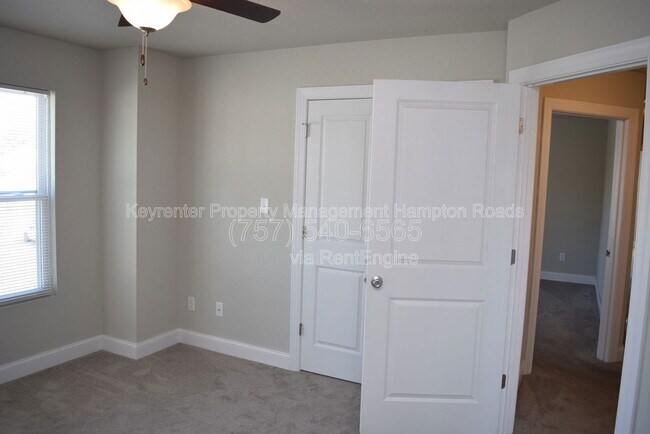 Building Photo - 1 Worden Pl