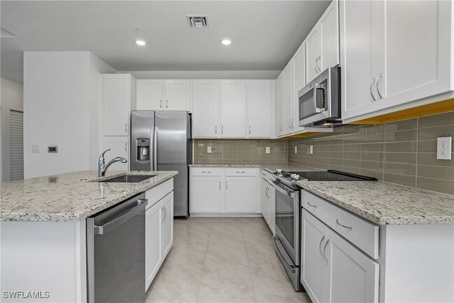 Building Photo - 26410 Coco Cay Cir