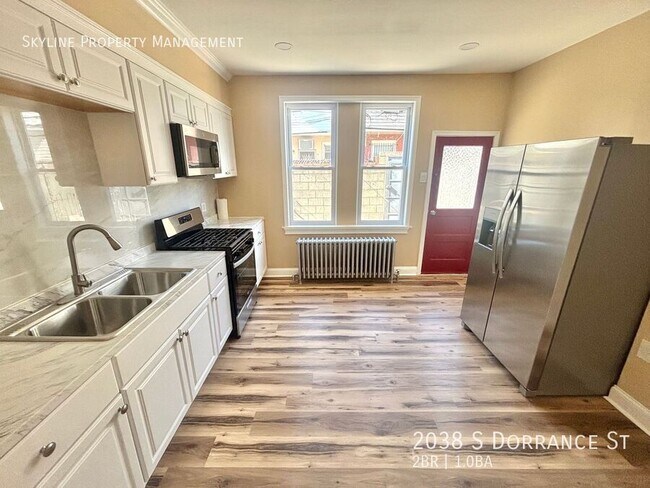 Building Photo - 2038 Dorrance St