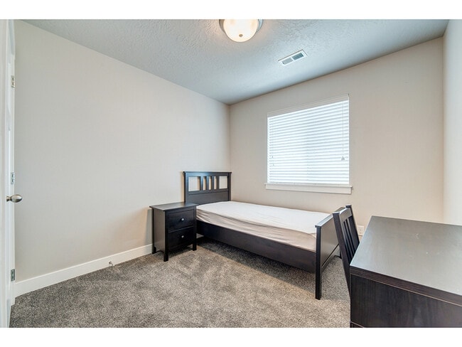 Building Photo - 1155 Independence Ave