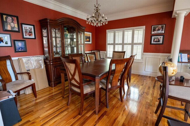 Building Photo - 491 Frank Shaw Rd