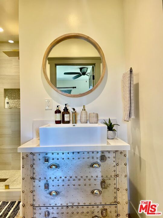 Building Photo - 12208 Laurel Terrace Dr