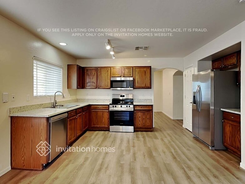 Building Photo - 22512 W Desert Bloom St