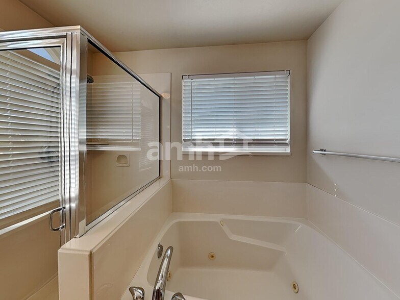 Building Photo - 8671 S Dove Meadows Ln