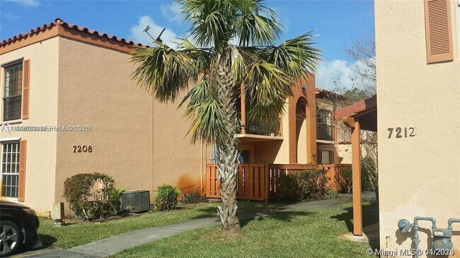 Building Photo - 7208 Fairway Dr