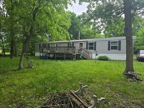 Building Photo - 41232 Marion Dr N
