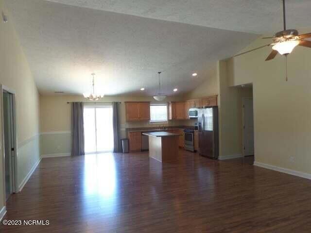 Building Photo - 101 Rustic Dr