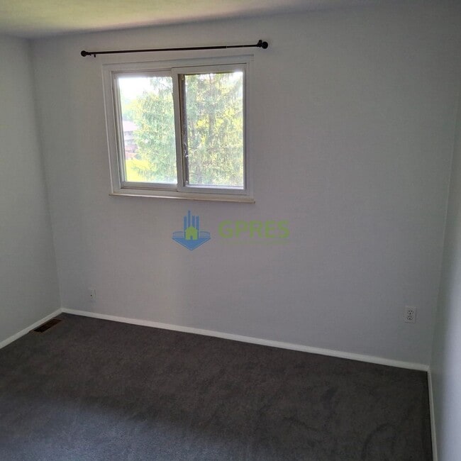 Building Photo - 111 Lebeouf Dr