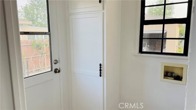 Building Photo - 621 N Almansor St