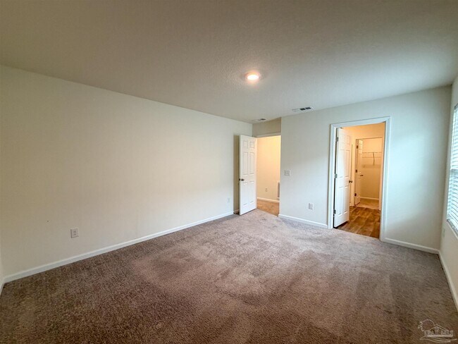 Building Photo - 6509 June Bug Dr