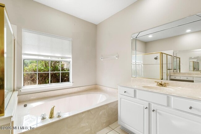 Building Photo - 337 S Mill View Way