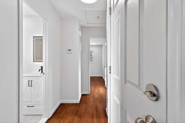 Building Photo - 269 Schuyler Ave