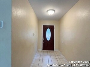 Building Photo - 6734 Honeyridge Ln
