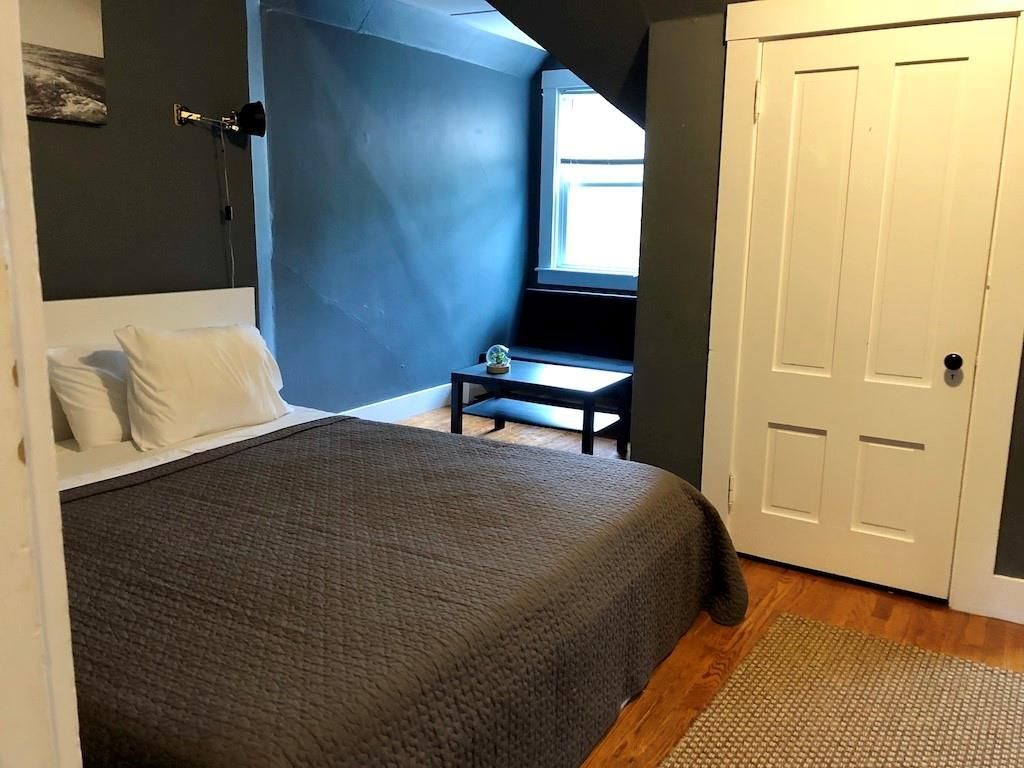 Building Photo - 96 Rhode Island Ave