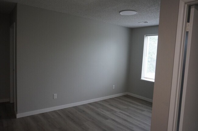 Building Photo - 2238 NE 179th St