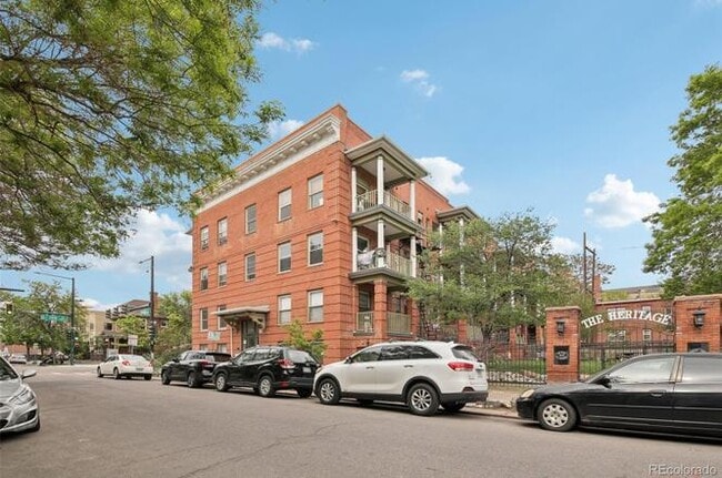 Building Photo - 1376 N Pearl St