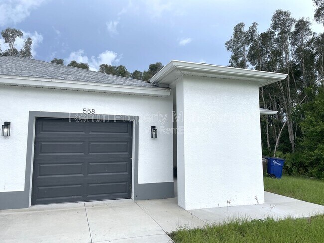 Building Photo - 558 Nimitz Blvd