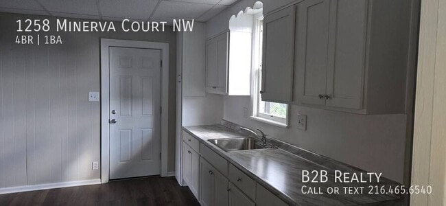 Building Photo - 1258 Minerva Ct NW