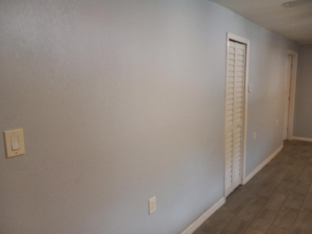 Building Photo - 6232 62nd Ave N