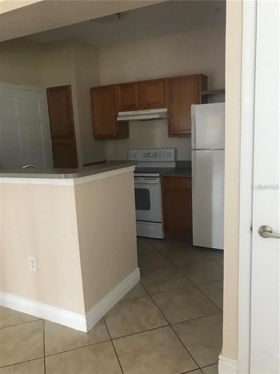 Building Photo - 3700 Castle Pines Ln